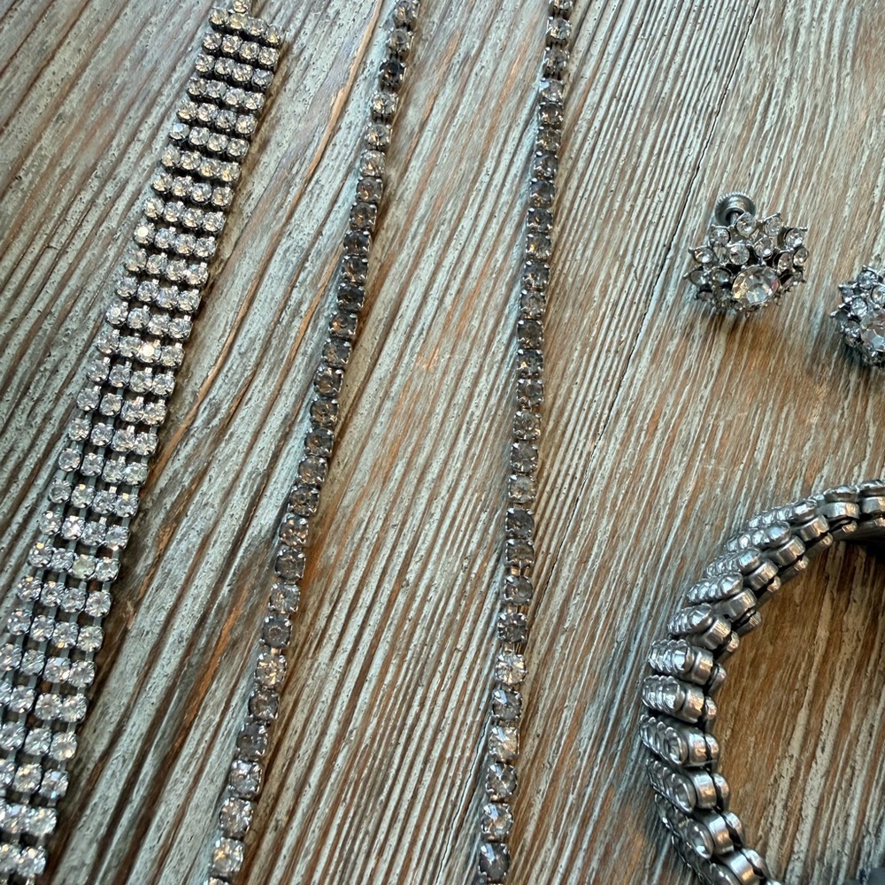 Vintage Rhinestone Jewelry Bundle Necklace, Choker, Expanding Bracelet, Earrings - Picture 11 of 15